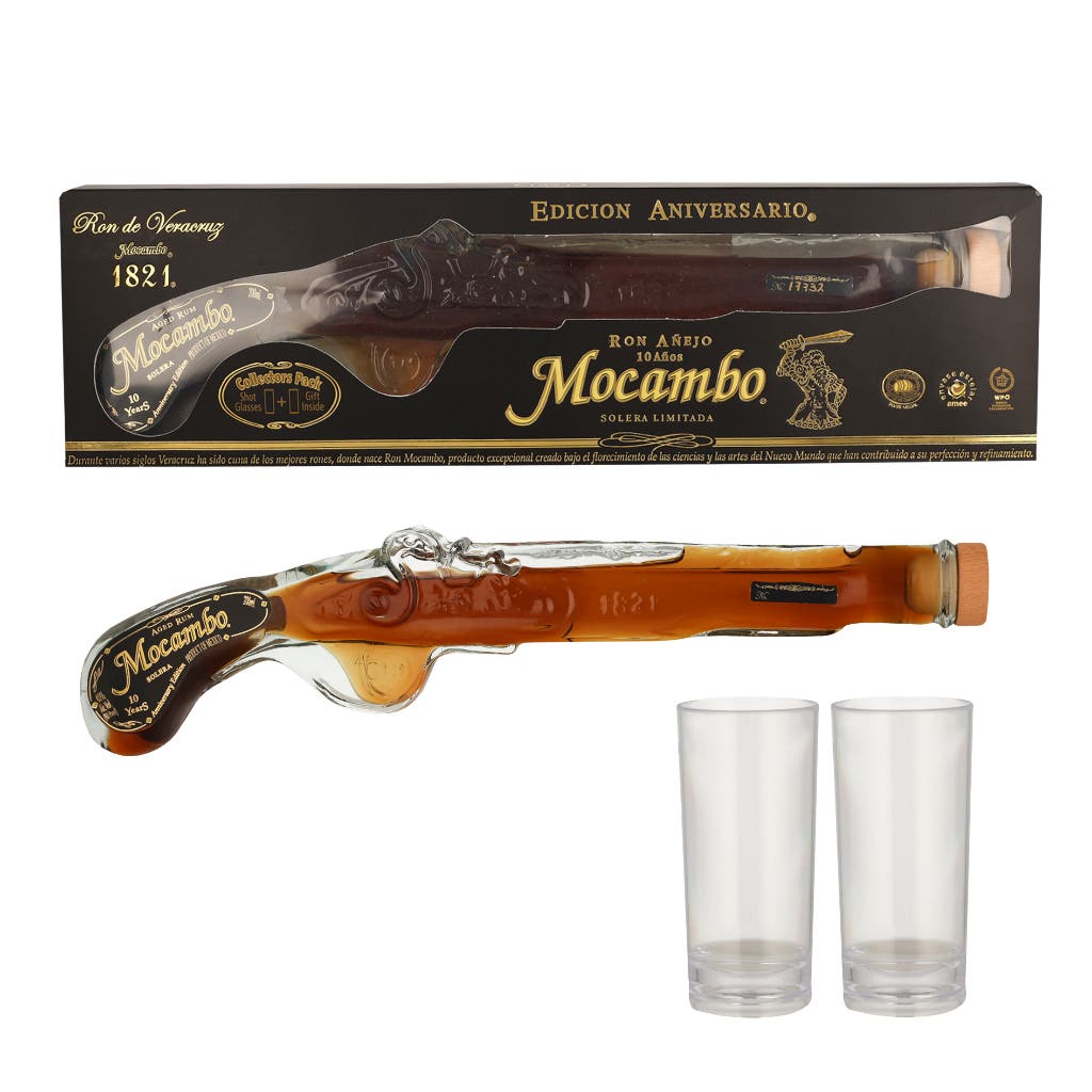 Mocambo Rum Anejo 10 Years Pistol + 2 Glasses 20cl