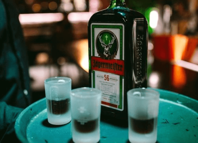 Hoe maak je de beste Jägermeister shots?